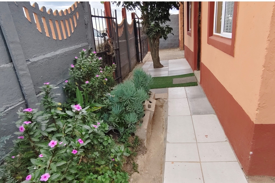 3 Bedroom Property for Sale in Pacaltsdorp Western Cape